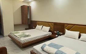 Hotel Prakasham